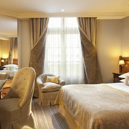 Au Manoir Saint Germain Paris