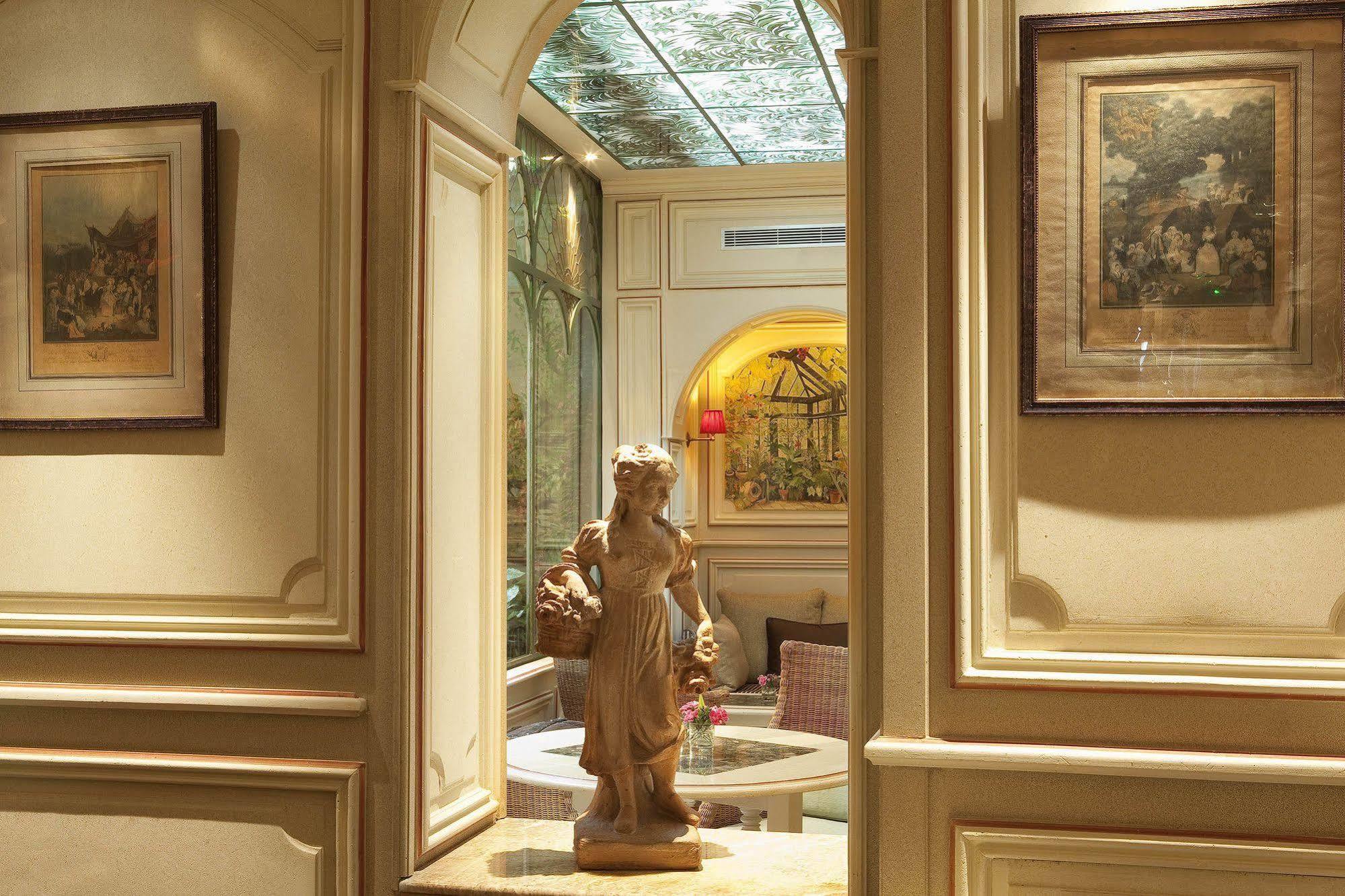 Au Manoir Saint Germain Hotel Parigi